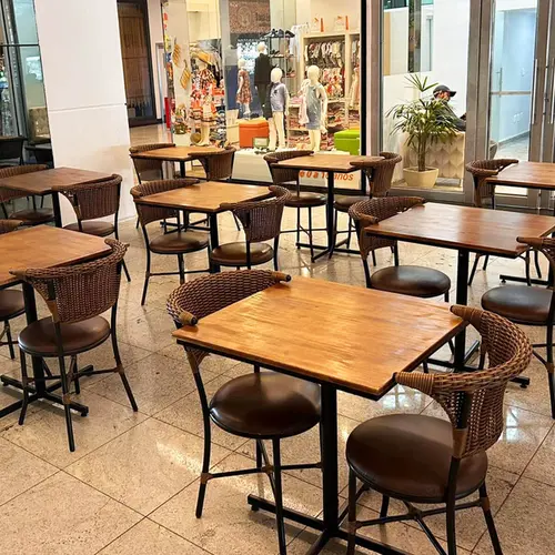 Kit 3 mesas design industrial tampo em madeira maciça 70x70 p/ restaurante