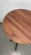 Mesa bistrô design industrial tampo de madeira noce 50cm de diâmetro p/ restaurante